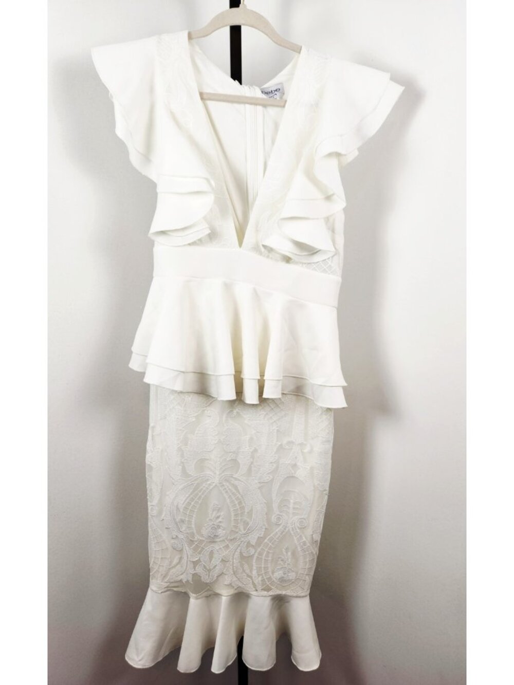 Bebe Deep V-neck Ruffle White Smocked Bodycon Dress-SZ M